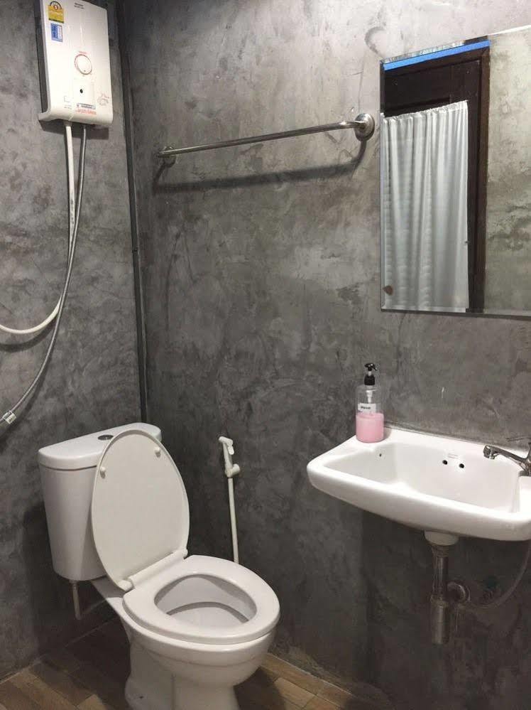 Lanna Hostel Csiangmaj Kültér fotó