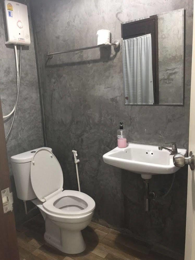 Lanna Hostel Csiangmaj Kültér fotó