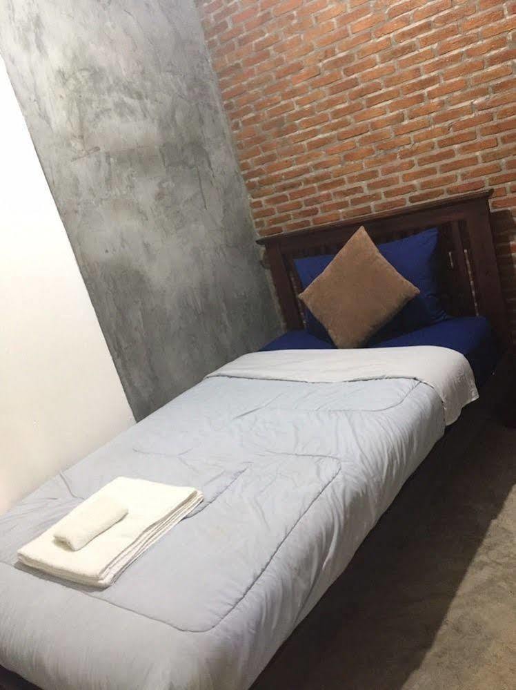Lanna Hostel Csiangmaj Kültér fotó
